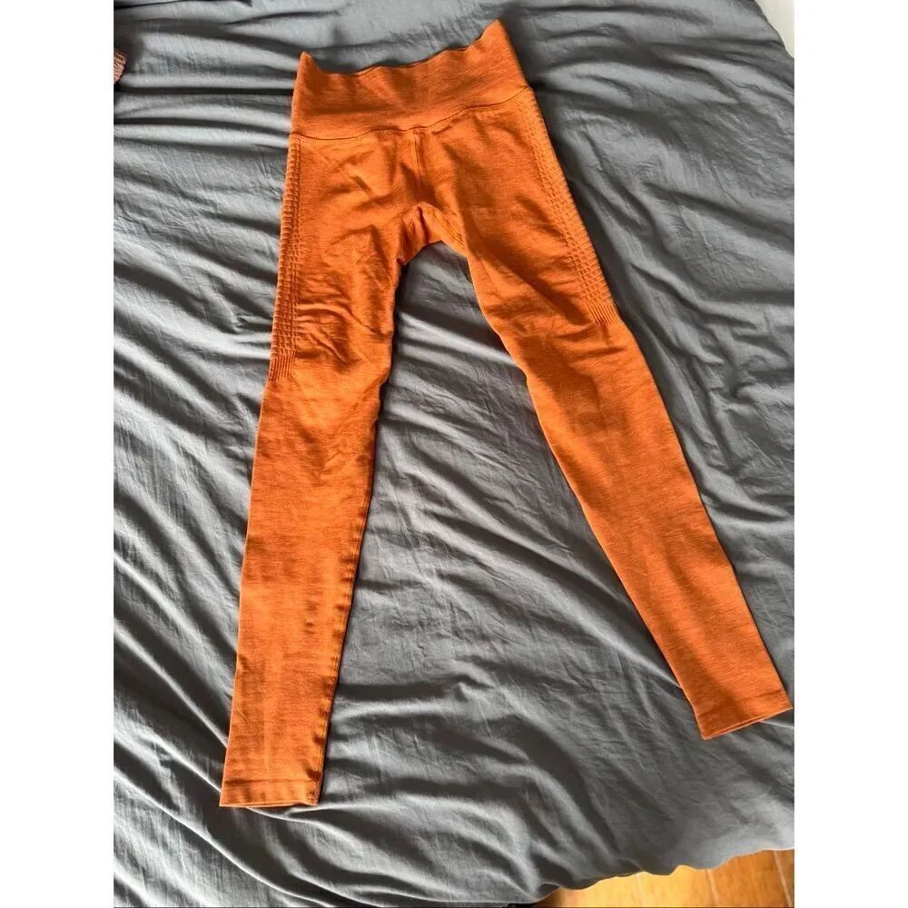 ALPHALETE Halo Leggings Burnt Orange size S